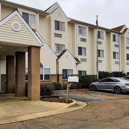 Starkville Inn & Suites Eksteriør bilde